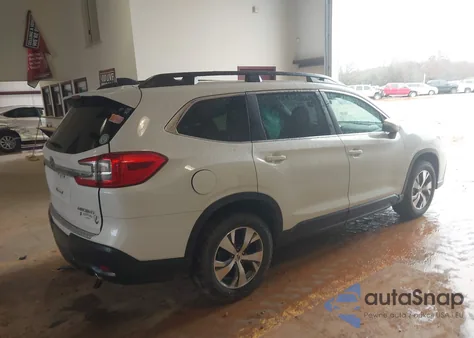 2023 Subaru Ascent Premium 8-Passenger z USA, uszkodzony, nr VIN 4S4WMACD7P3448775